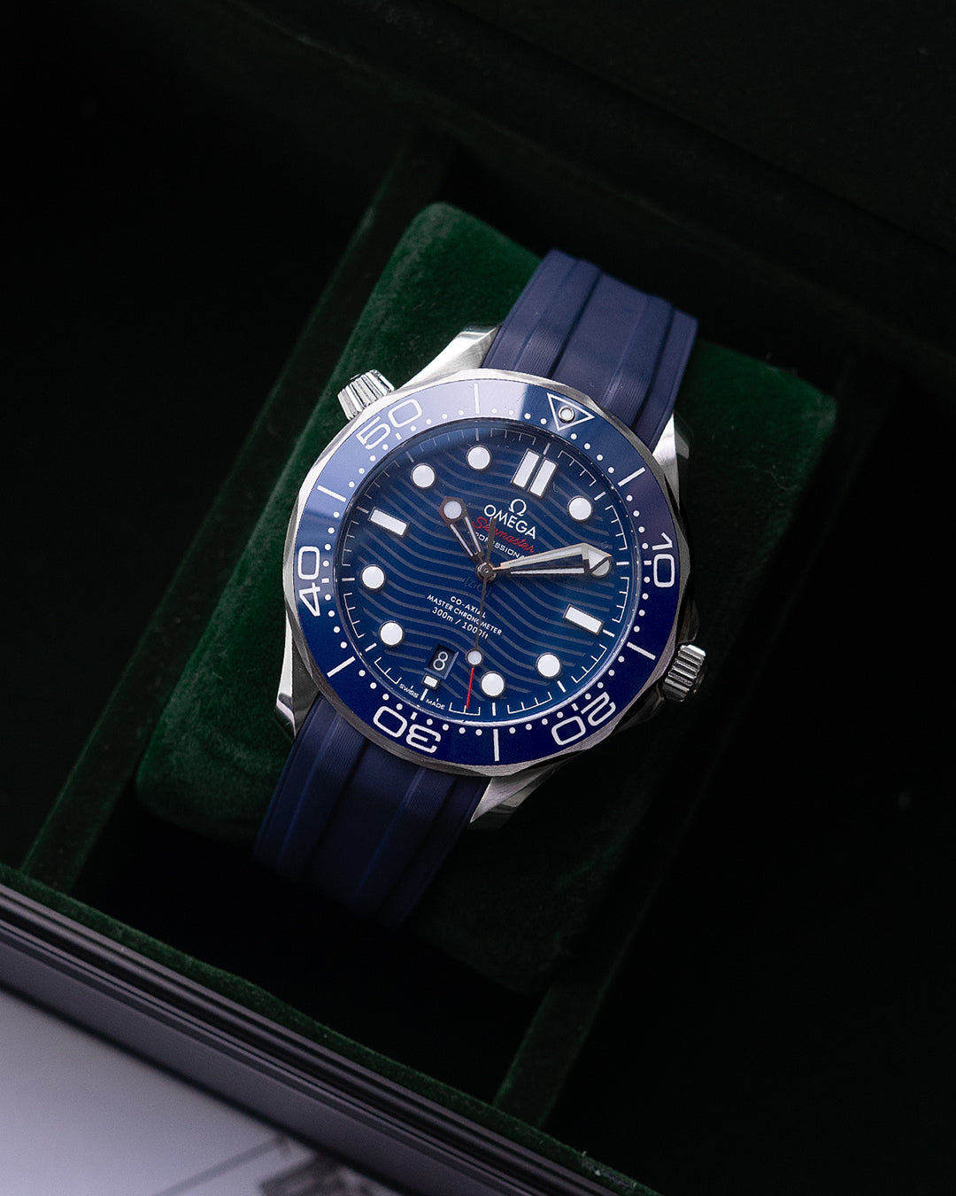 FKM RUBBER - FOR SEAMASTER DEPLOYANT STYLE (NAVY)