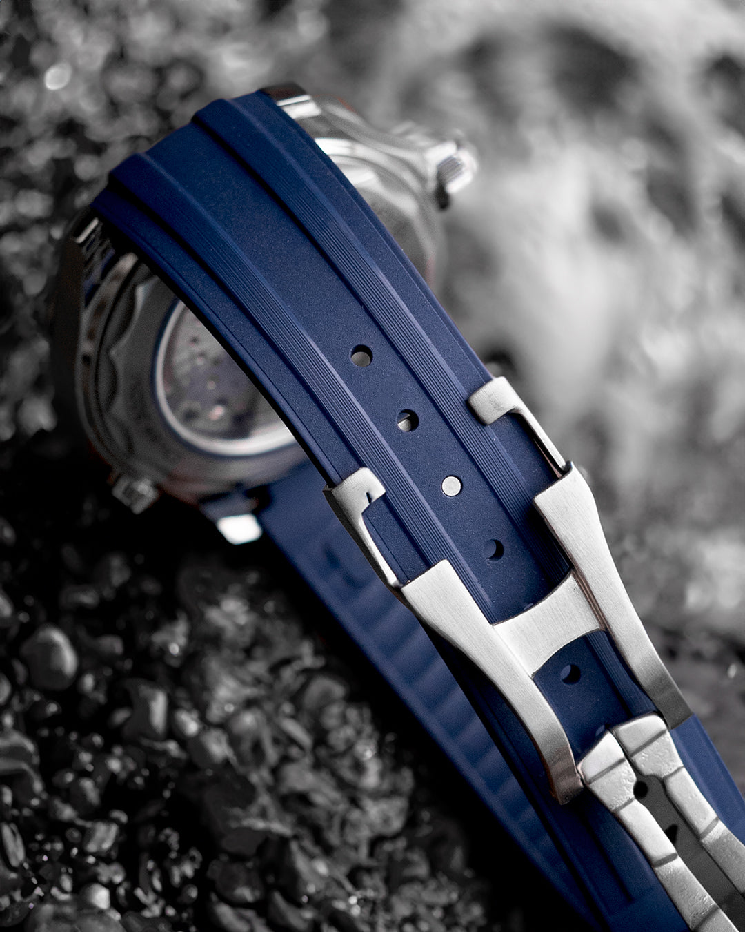 FKM RUBBER - FOR SEAMASTER DEPLOYANT STYLE (NAVY)