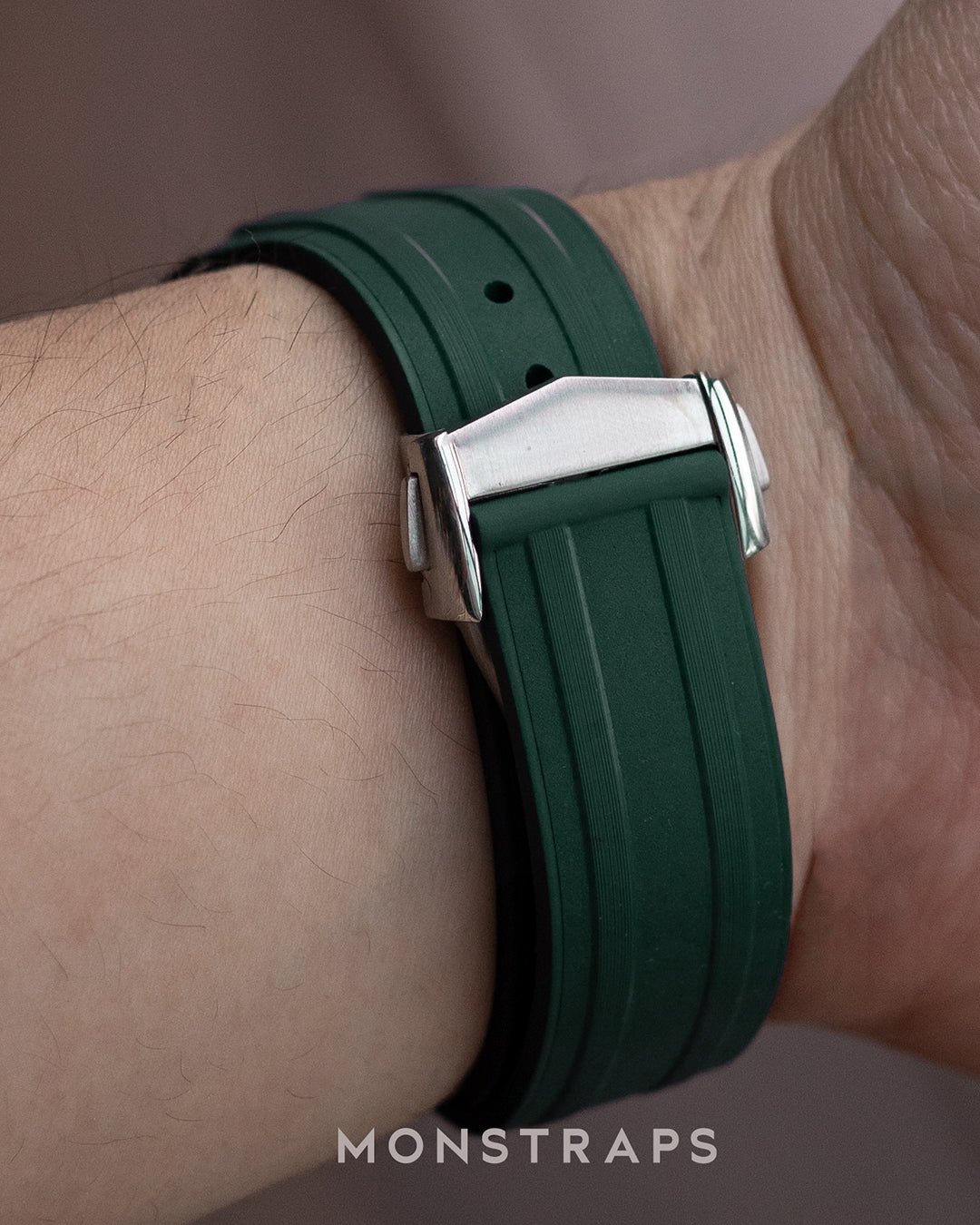 FKM RUBBER - FOR SEAMASTER DEPLOYANT STYLE (GREEN)