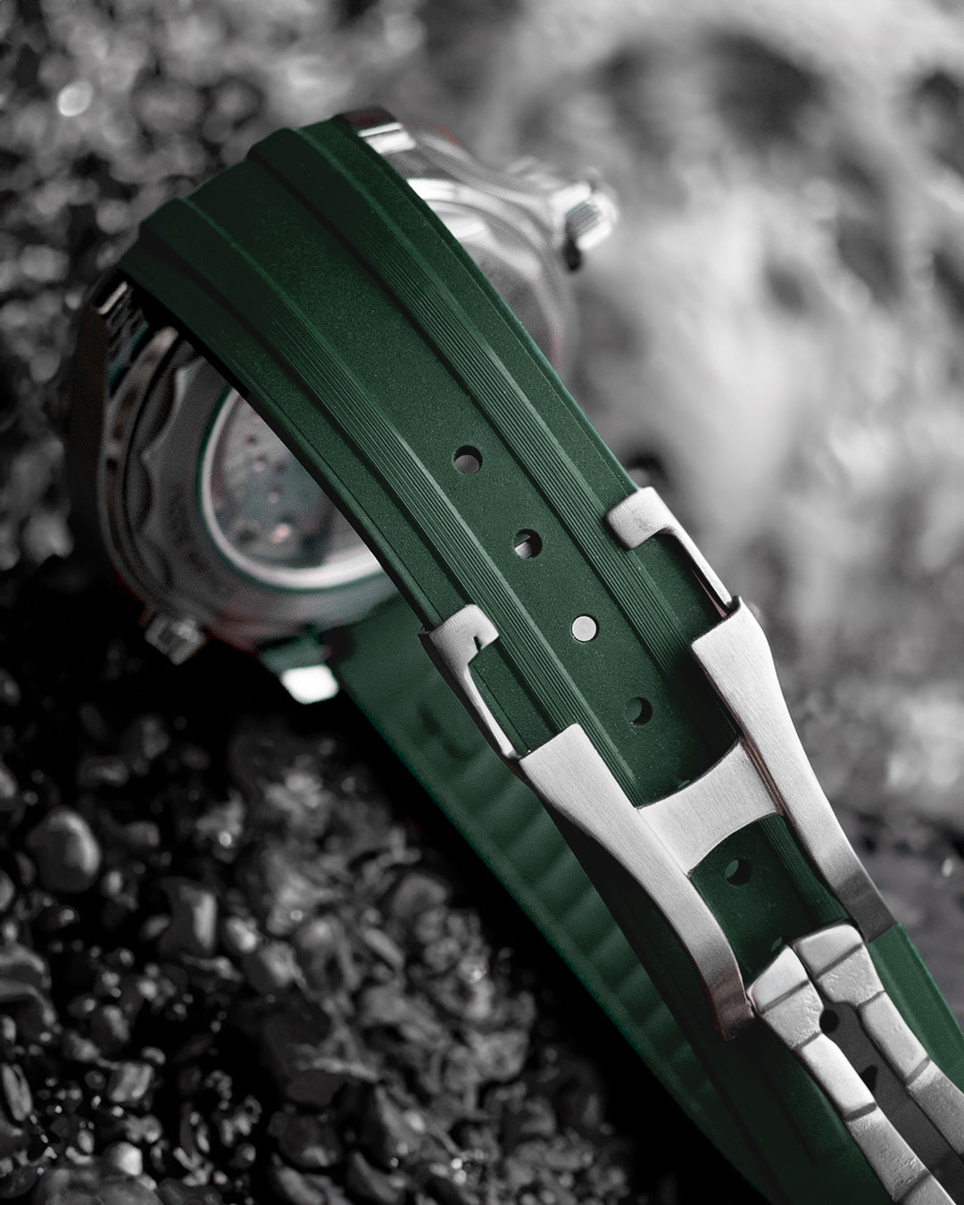 FKM RUBBER - FOR SEAMASTER DEPLOYANT STYLE (GREEN)