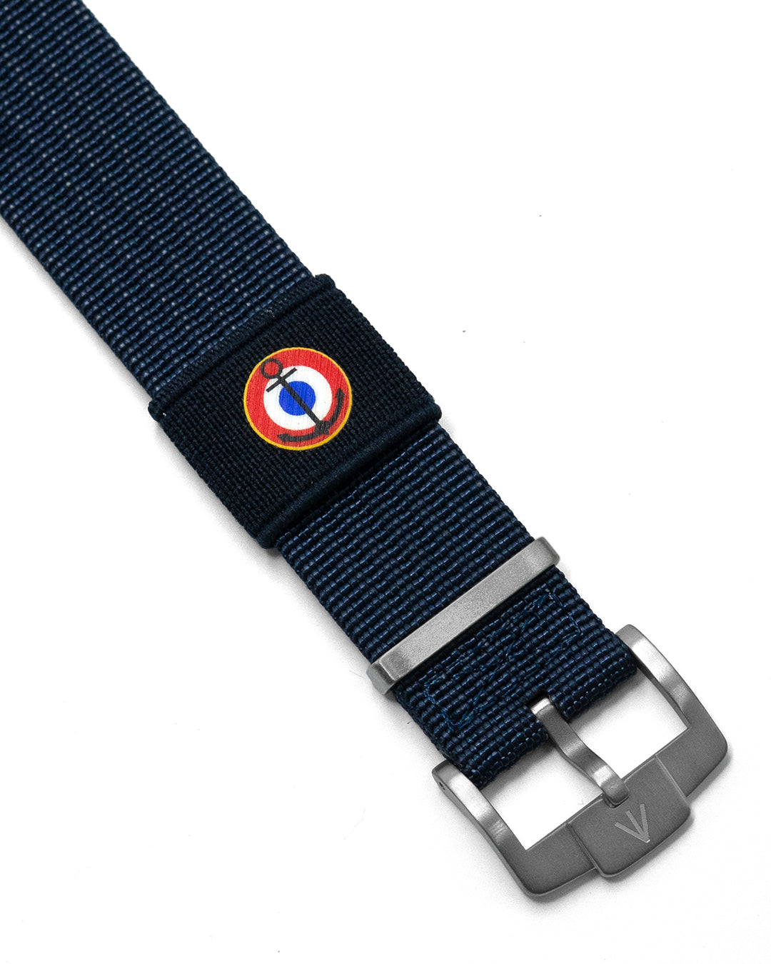(EXCLUSIVE) Titanium Nylon Single Pass (Navy)