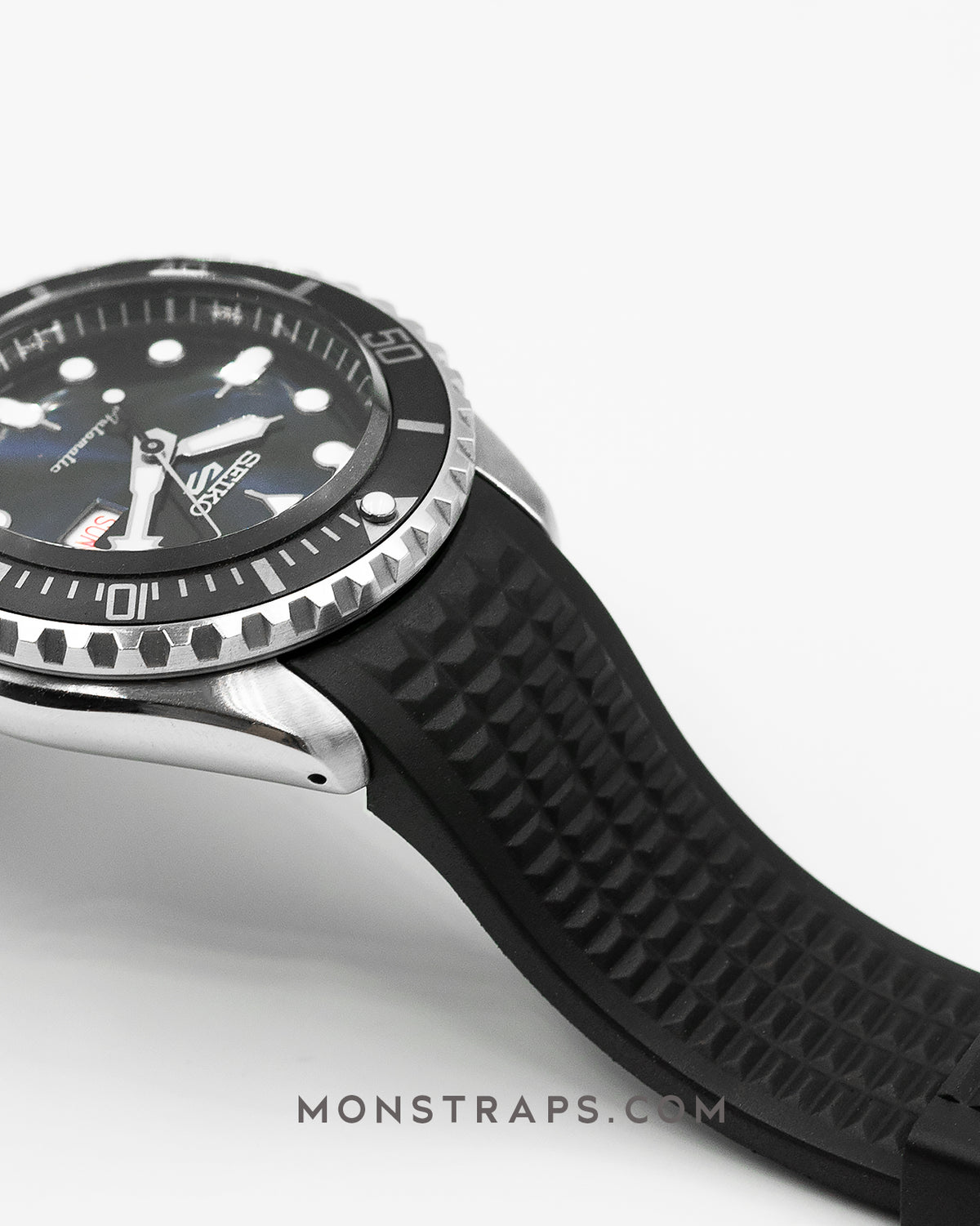 FKM RUBBER (WAFFLE) - FOR SEIKO SKX / SRPD / SSK / SAMURAI - (BLACK)