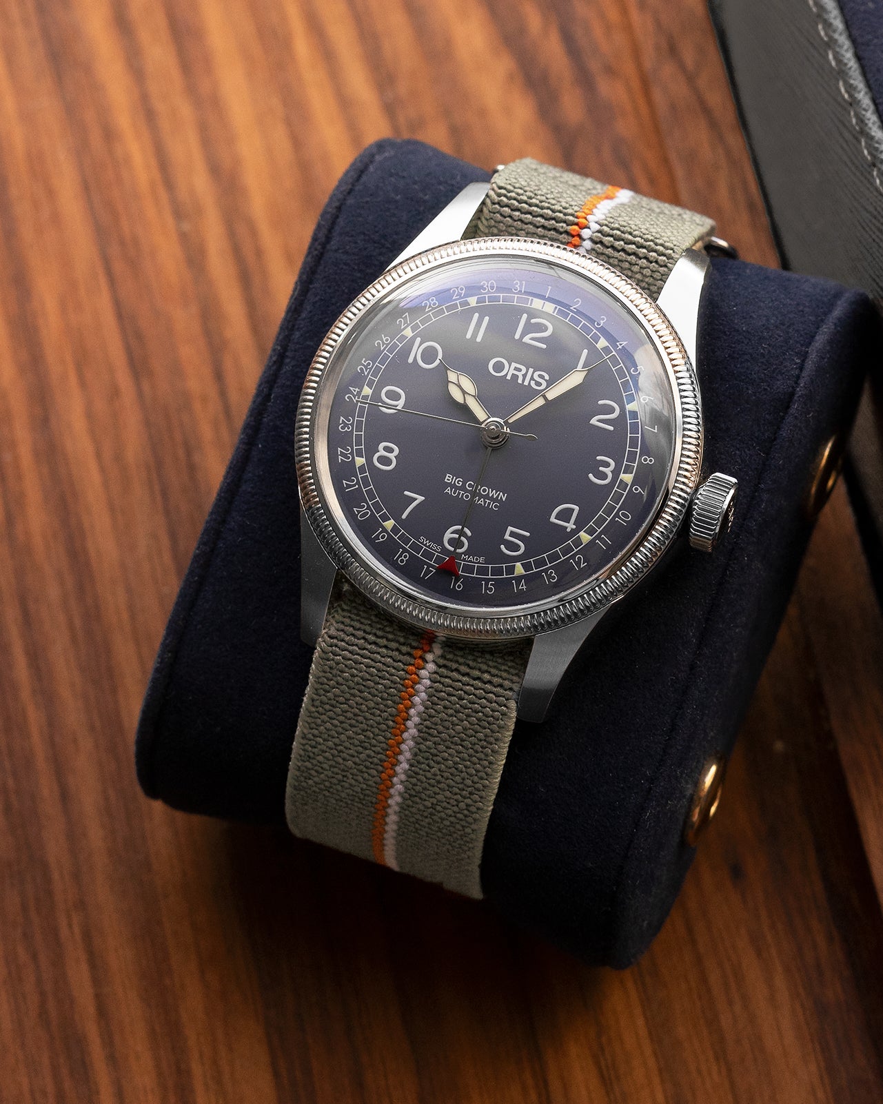 PARA Elastic - Sage Grey with Orange + White Stripes