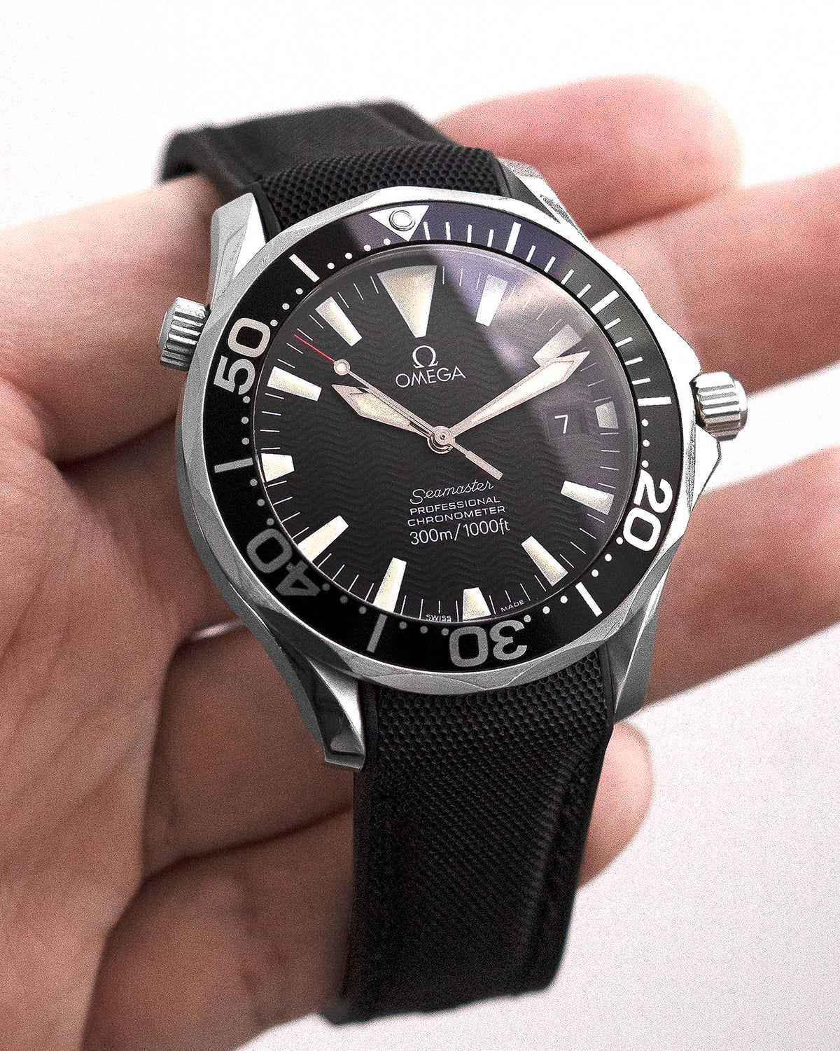 Omega seamaster shop black leather strap