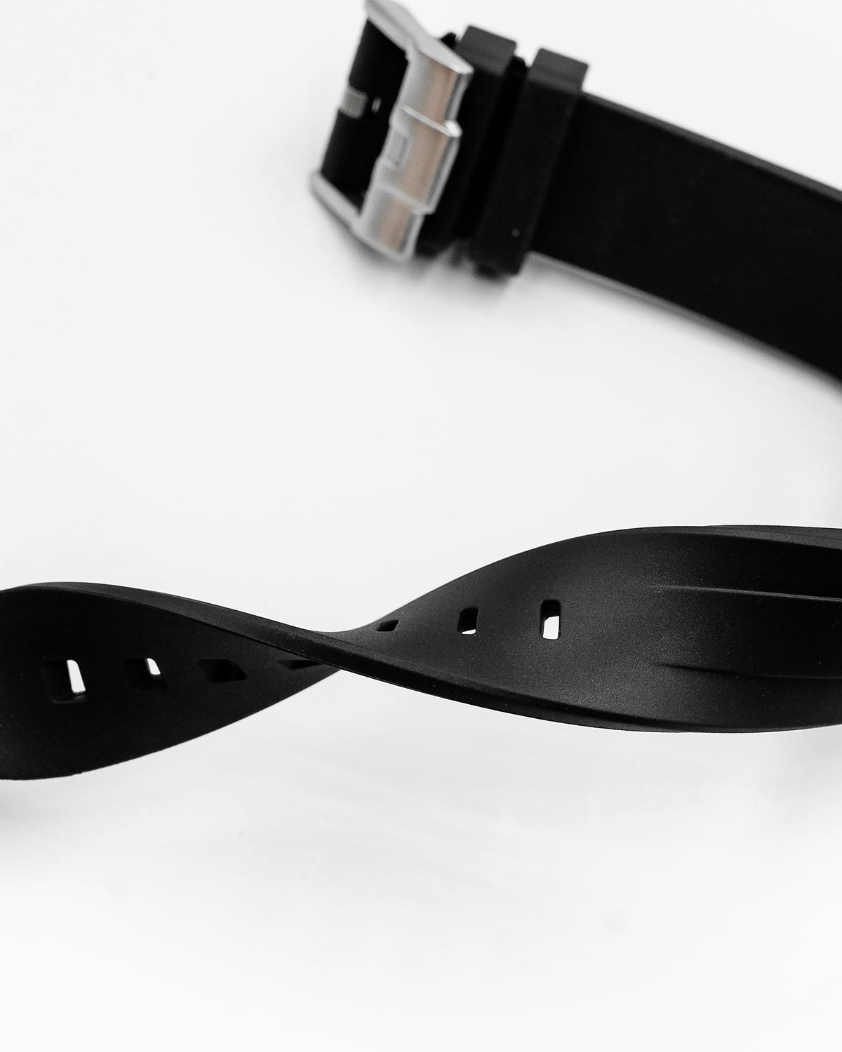 FKM RUBBER (CLASSIC) - FOR SEIKO SKX/SRPD / SSK (BLACK, STEEL HARDWARE)