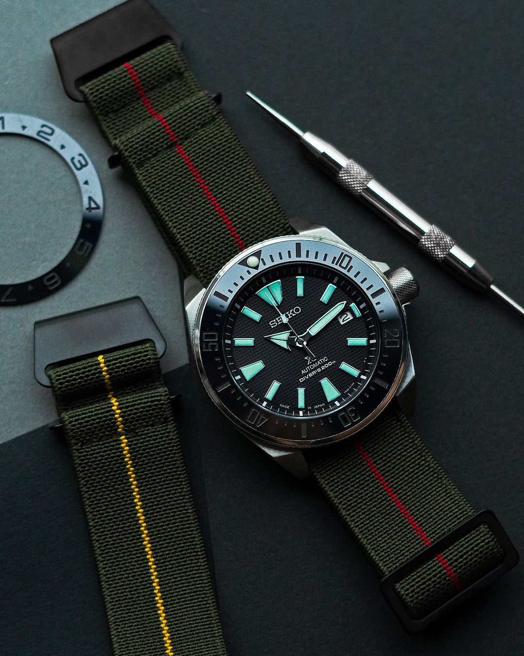 PARA Elastic (Stealth) - Olive Green with Yellow Centerline