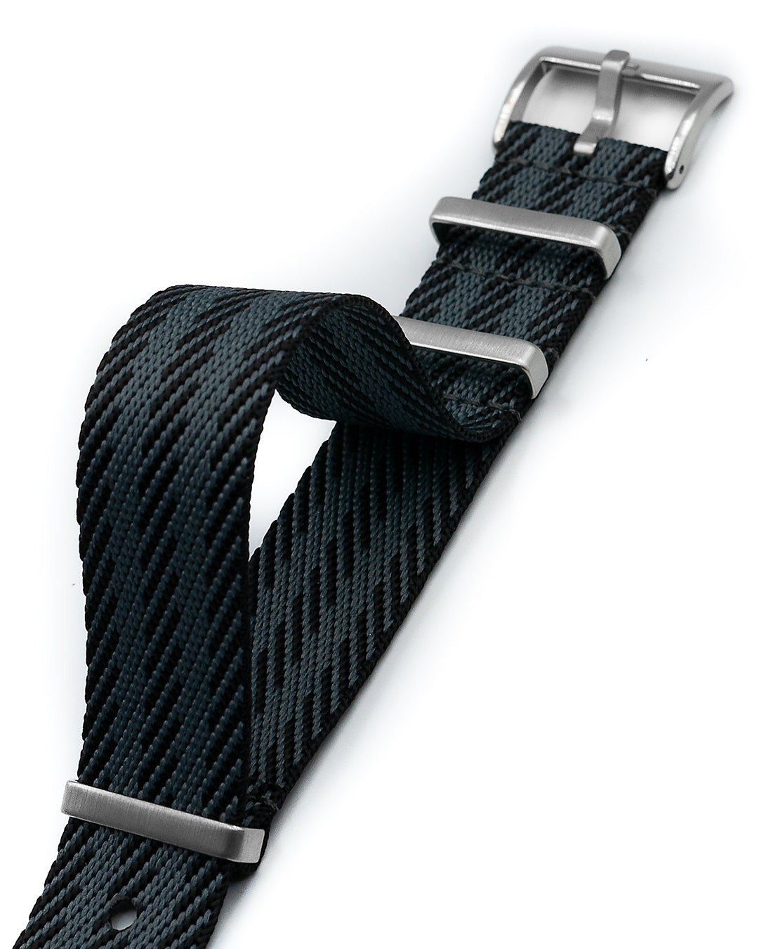 Nylon M II - Modern Bond