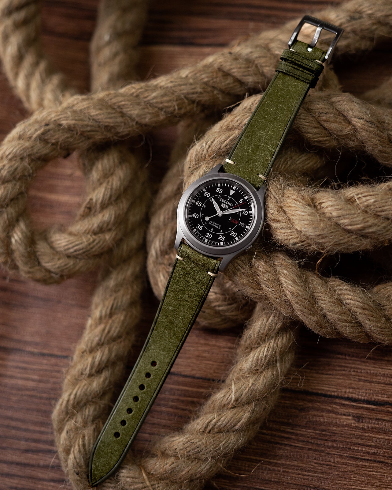Vintage Italian Distressed Leather Strap (Olive Green)