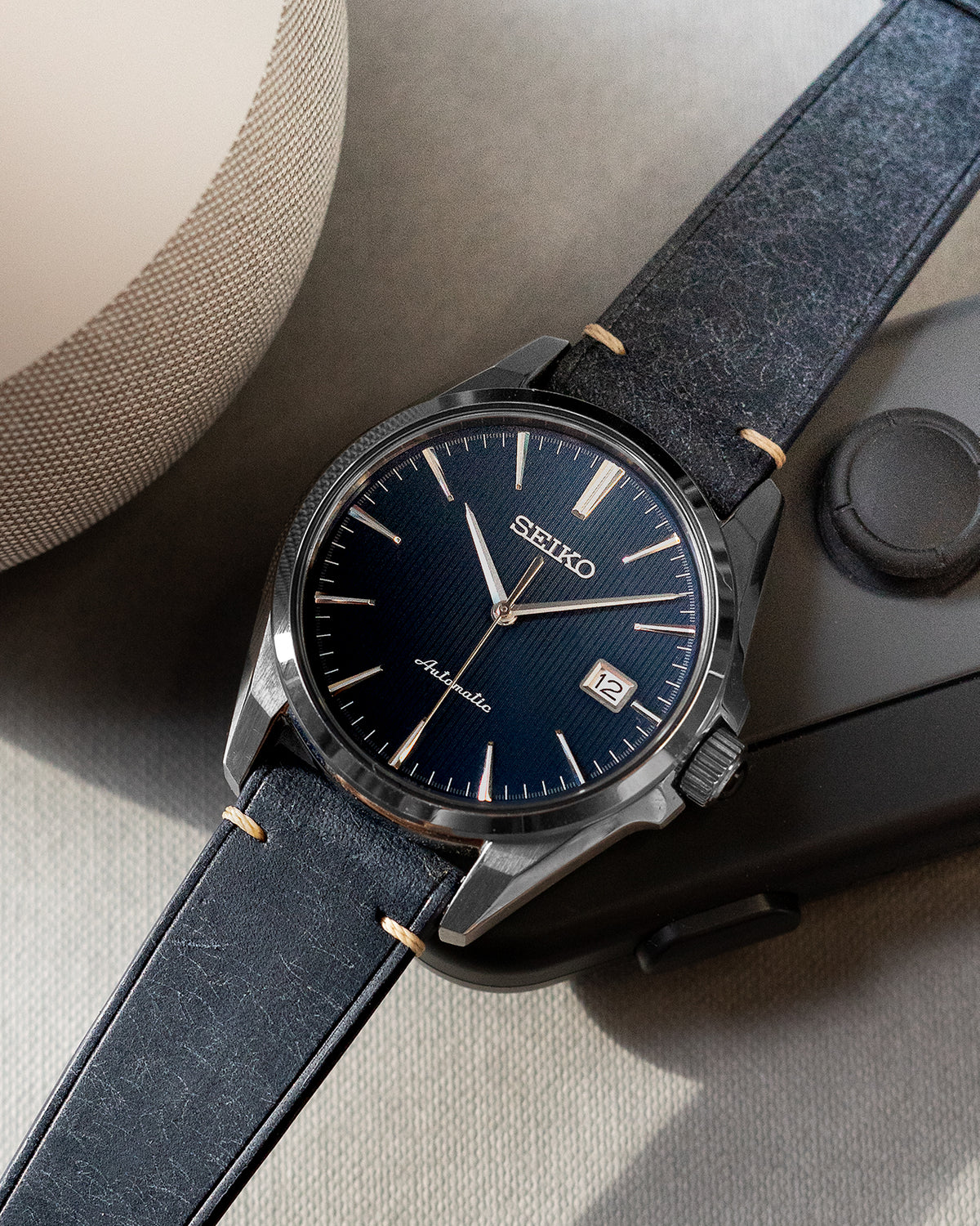 Vintage Italian Distressed Leather Strap (Dark Indigo)