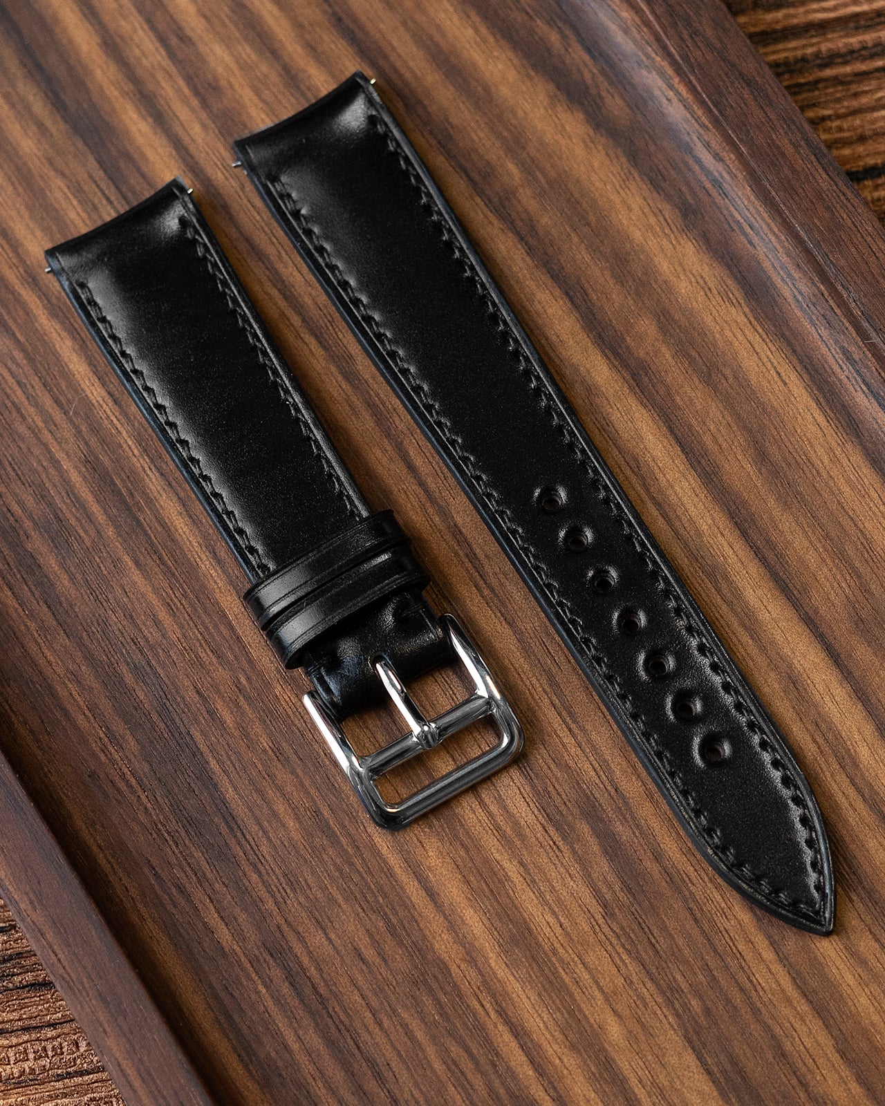 Shell Cordovan Strap (Black) 20 x 16 (20mm lug width) / Short (105/65) / Yellow Gold Shell Cordovan Strap (Black) 20 x 16 (20mm lug width) / Short (105/65) / Yellow Gold
