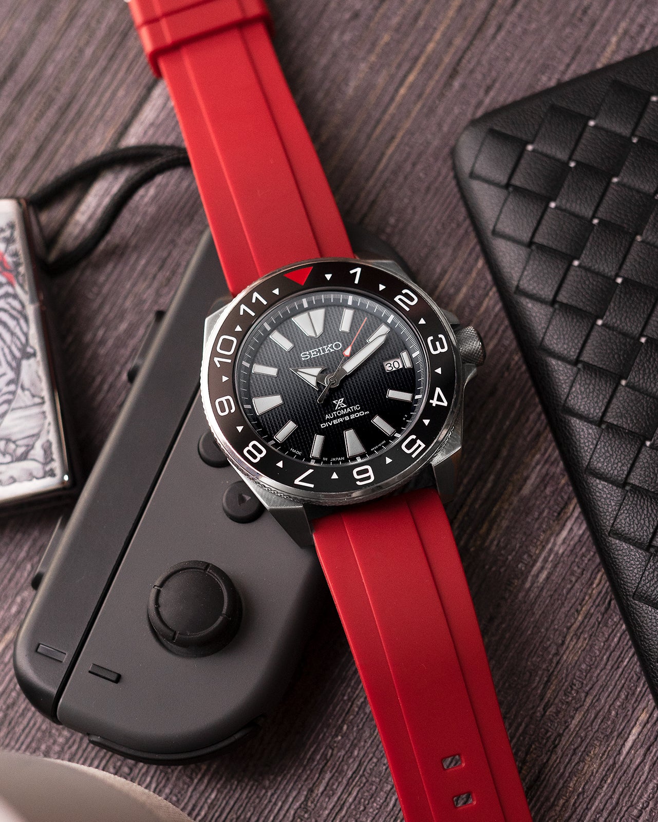 VULCANISED RUBBER - RED (STRAIGHT ENDS)