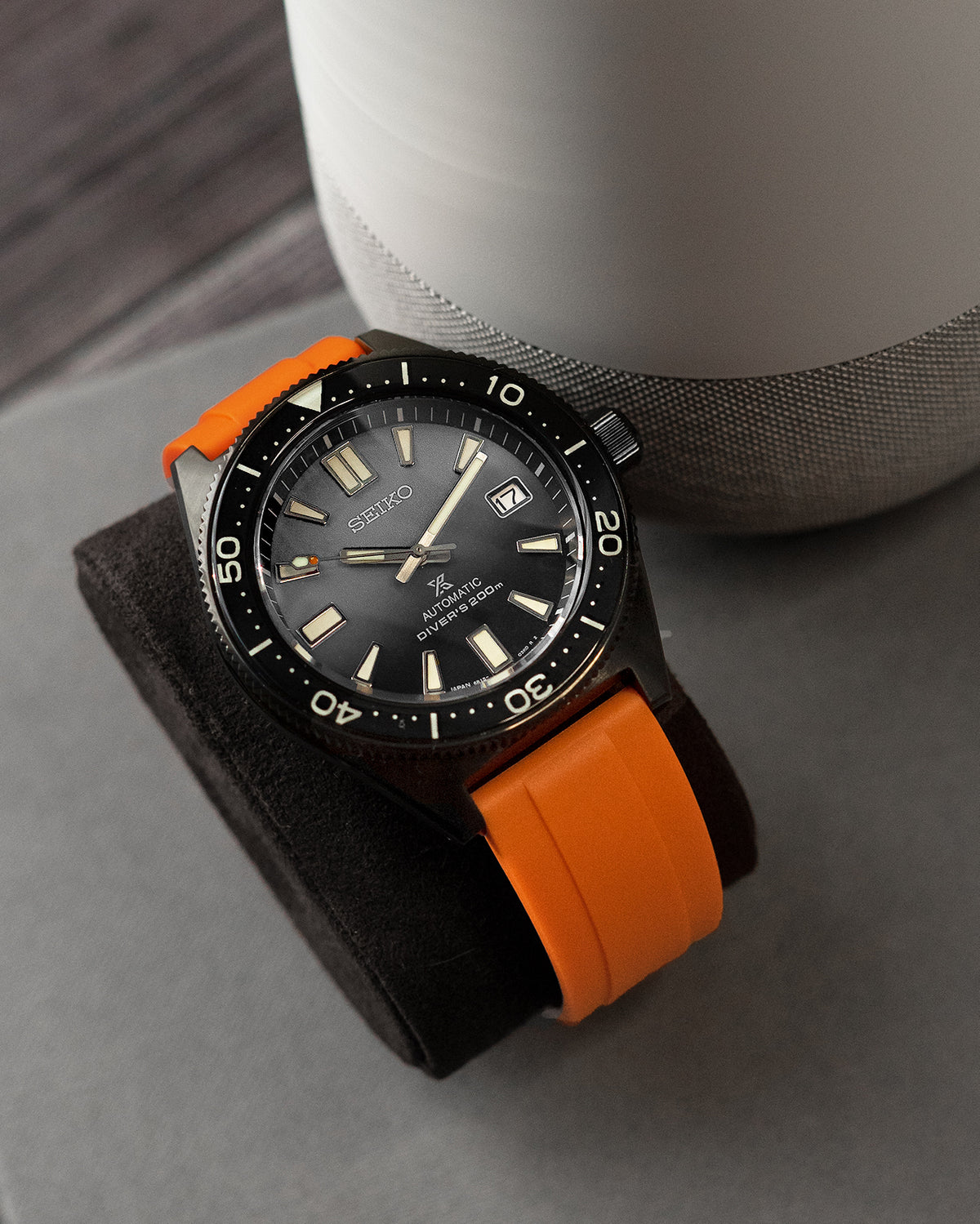 VULCANISED RUBBER - ORANGE (STRAIGHT ENDS)