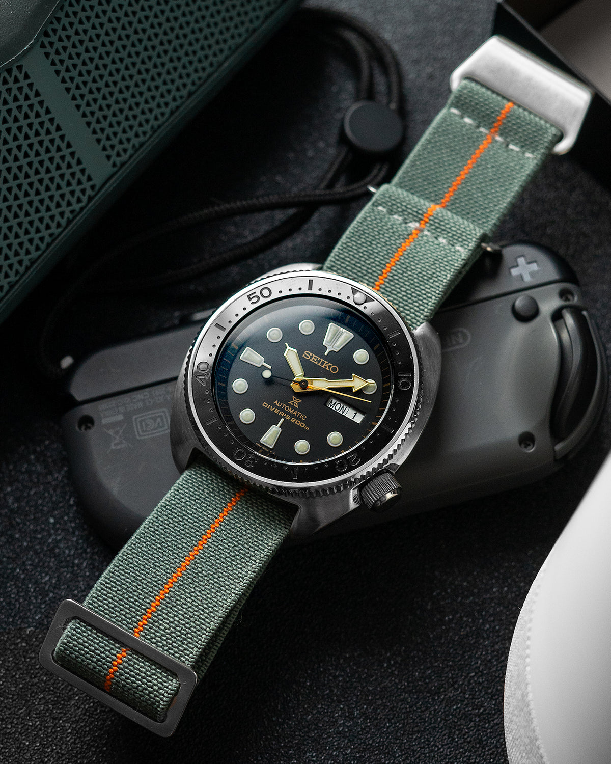 PARA Elastic - Sage Grey with Orange Centerline