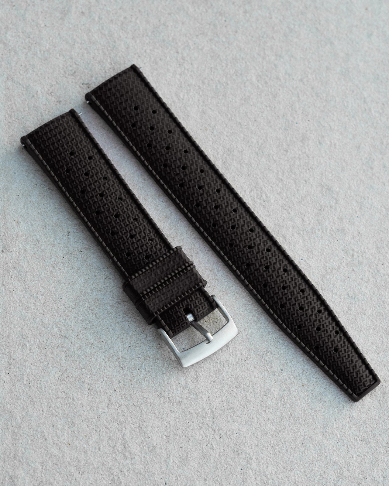 FKM RUBBER - "TROPICAL" VINTAGE STYLE STRAPP (BLACK)