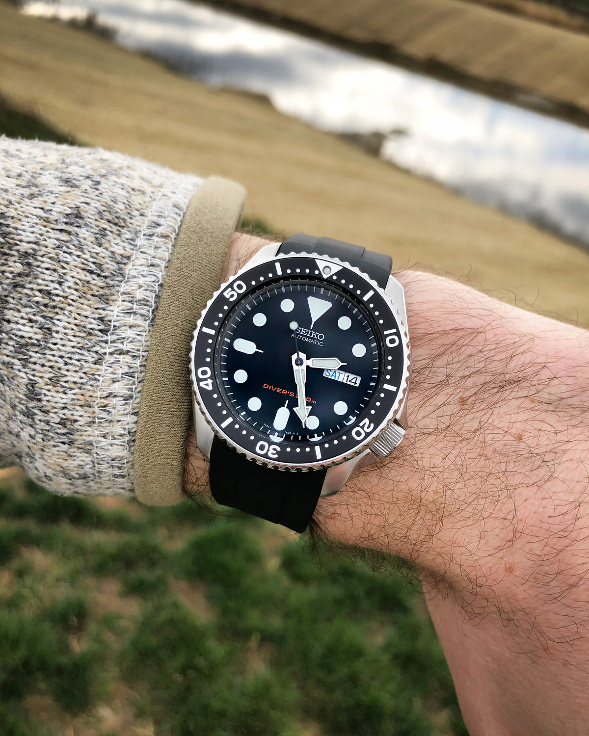 FKM RUBBER (CLASSIC) - FOR SEIKO SKX/SRPD / SSK (BLACK, STEEL HARDWARE)